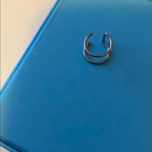 4pk 3 faux nose/septum rings and 1 ear cuff - Picture 4 of 4